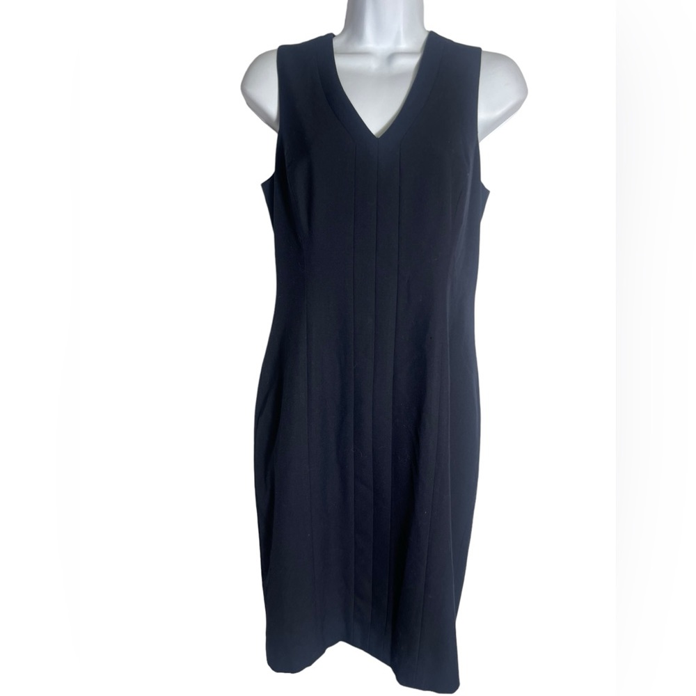 Ann Taylor Dress Size 4 stunning classic navy blue career dress 💙💙💙